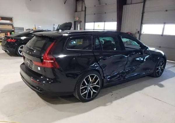 Volvo V60 cena 67000 przebieg: 13050, rok produkcji 2023 z Okonek małe 46